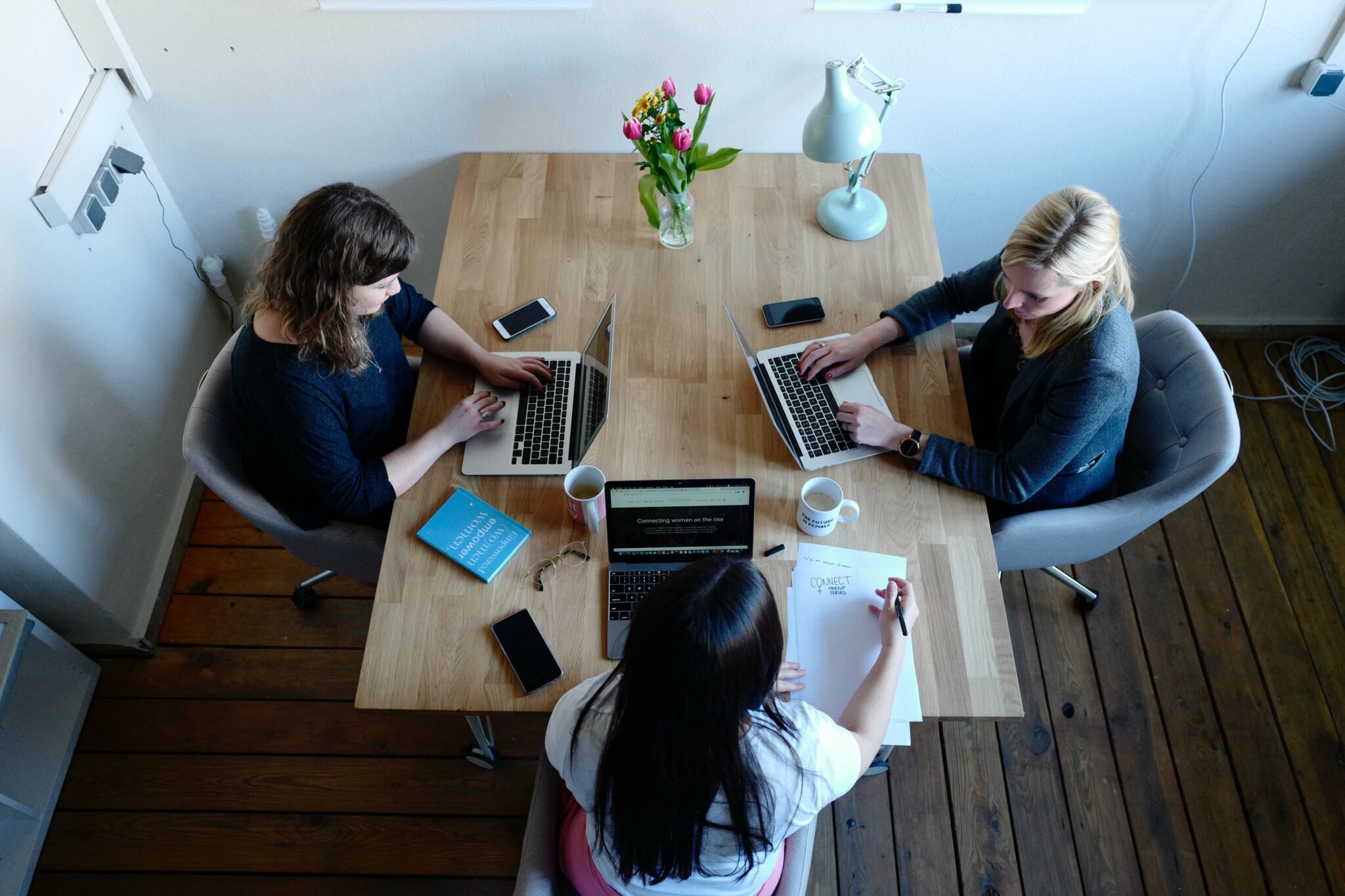 Donne che lavorano