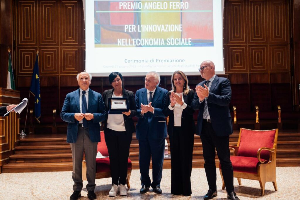 La premiazione dell'Associazione Le Rondini